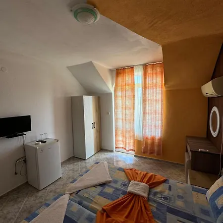 Laguna - Penzion Primorsko