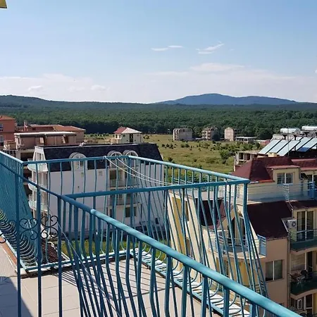 Laguna - 招待所 3*