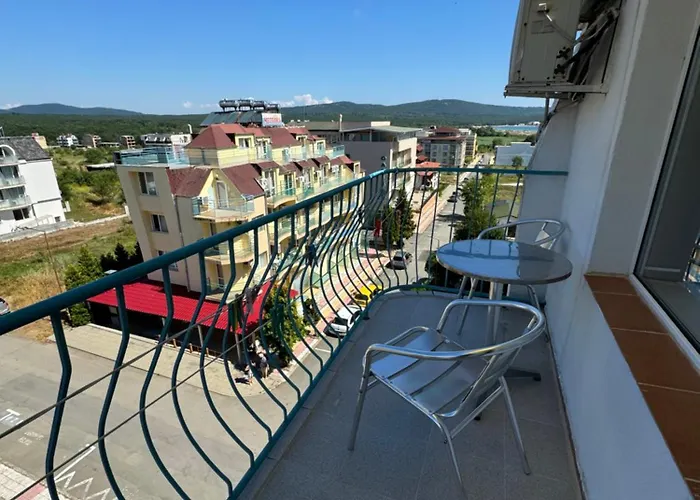 Pensión Laguna - 3*